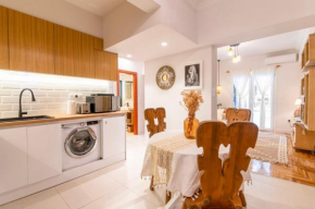 Jolie's escape flat in Pagrati